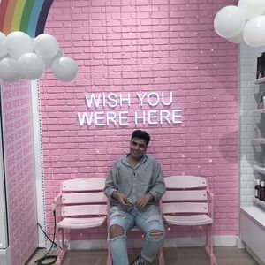 Meet your Posher, Cuauhtemoc